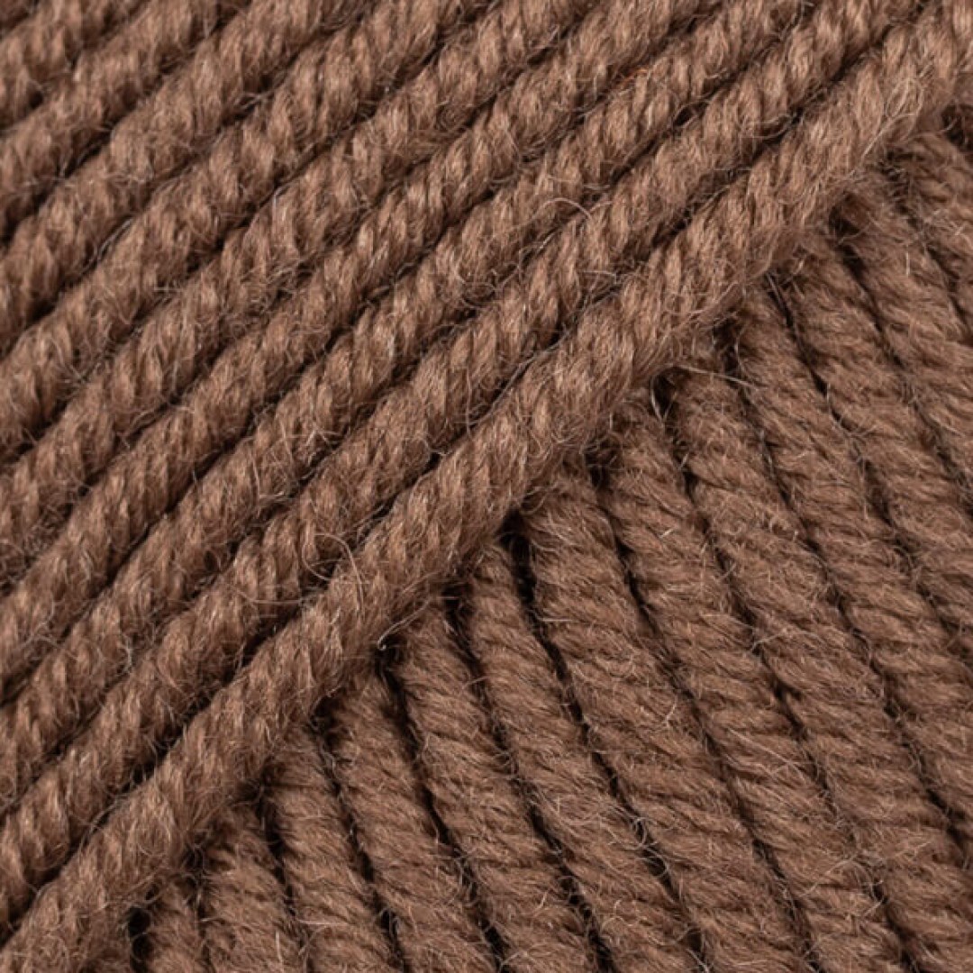 Το DROPS Big Merino είναι η συνέχεια του DROPS Merino Extra Fine, που αποτελείται από πολύ λεπτές ίνες μαλλιού μερινός από ζώα ελευθέρας βοσκής στη Νότια Αμερική.