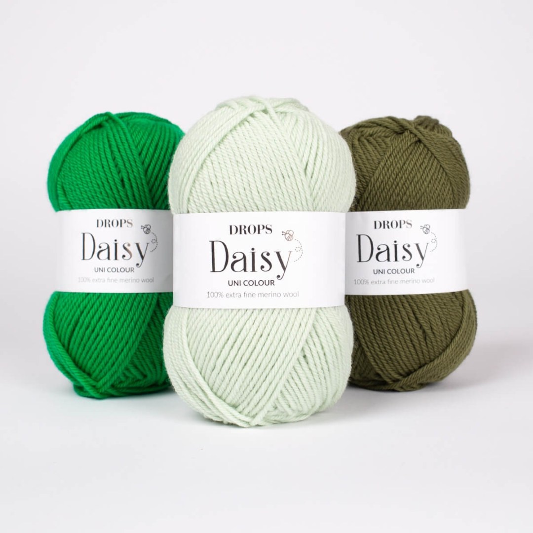 Το DROPS Daisy είναι ένα μαλακό νήμα που δεν έχει υποστεί επεξεργασία με υπερπλύση, κλωσμένο από 100% εξαιρετικά λεπτό μαλλί μερινό.