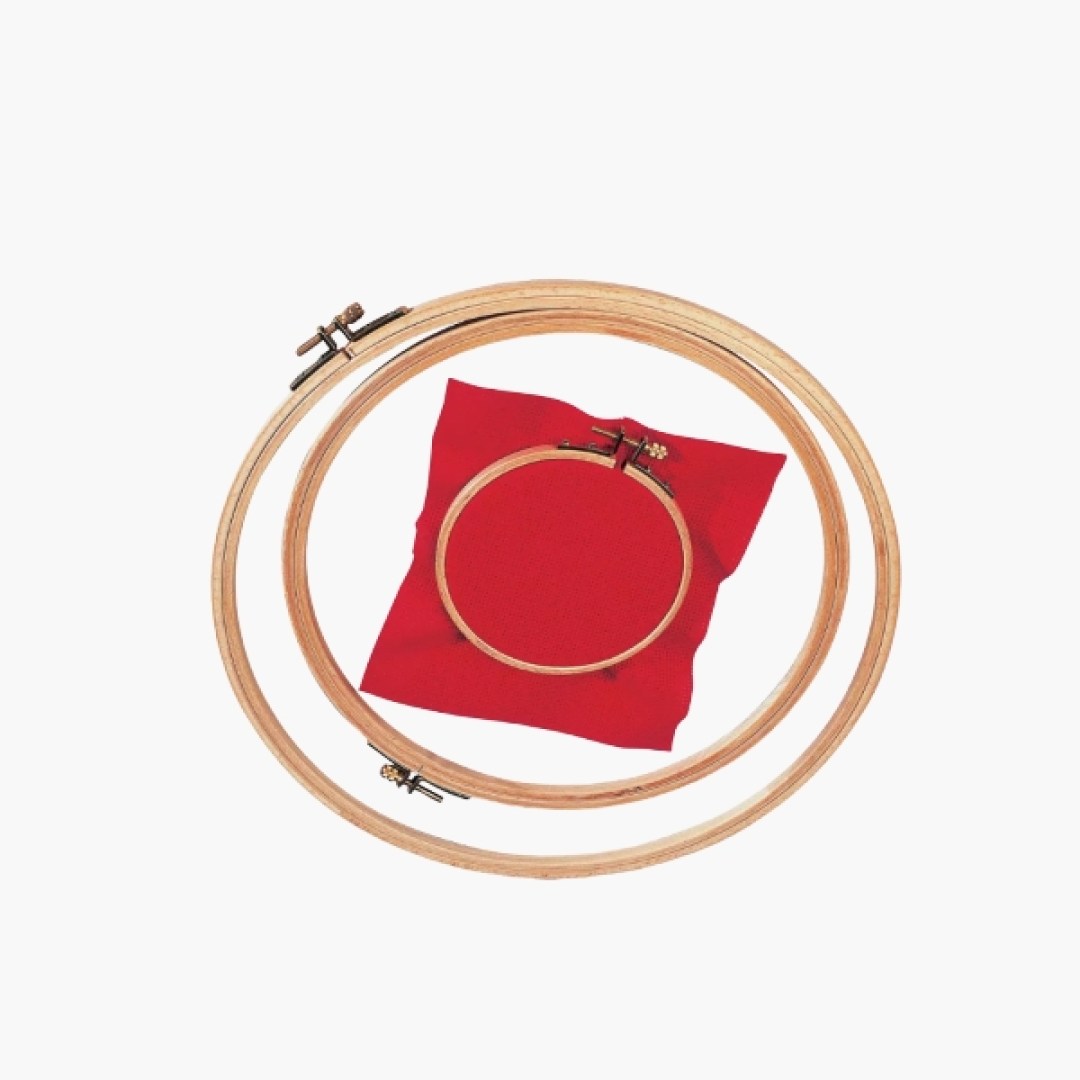 Τελάρο κεντήματος από φυσικό μπαμπού, ιδανικό για κεντήματα, διακόσμηση ή DIY έργα. Διαθέσιμο σε διάφορα μεγέθη.