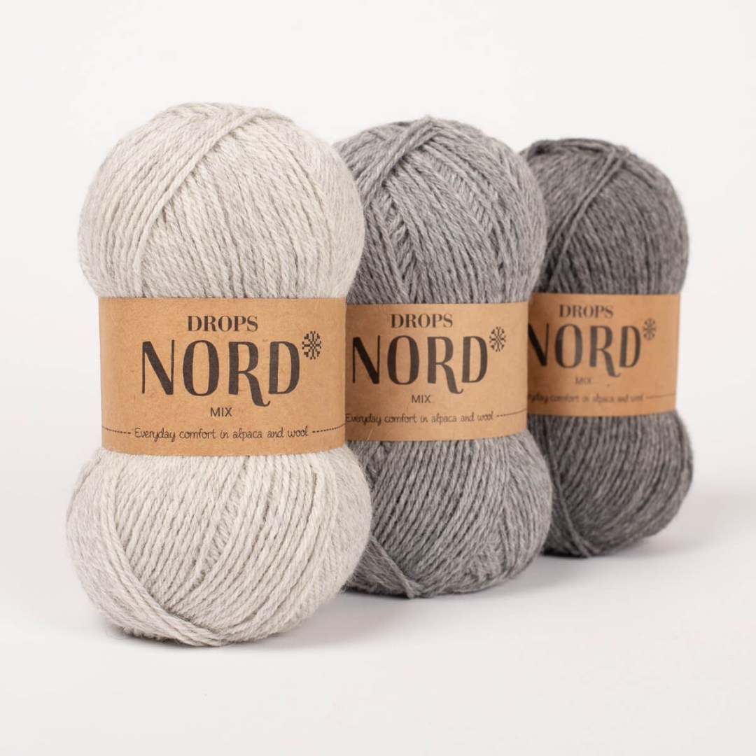 Παραδοσιακό τετράκλωνο νήμα ειδικό για κάλτσες, αλλά και για σταθερά και όμορφα πλεκτά.